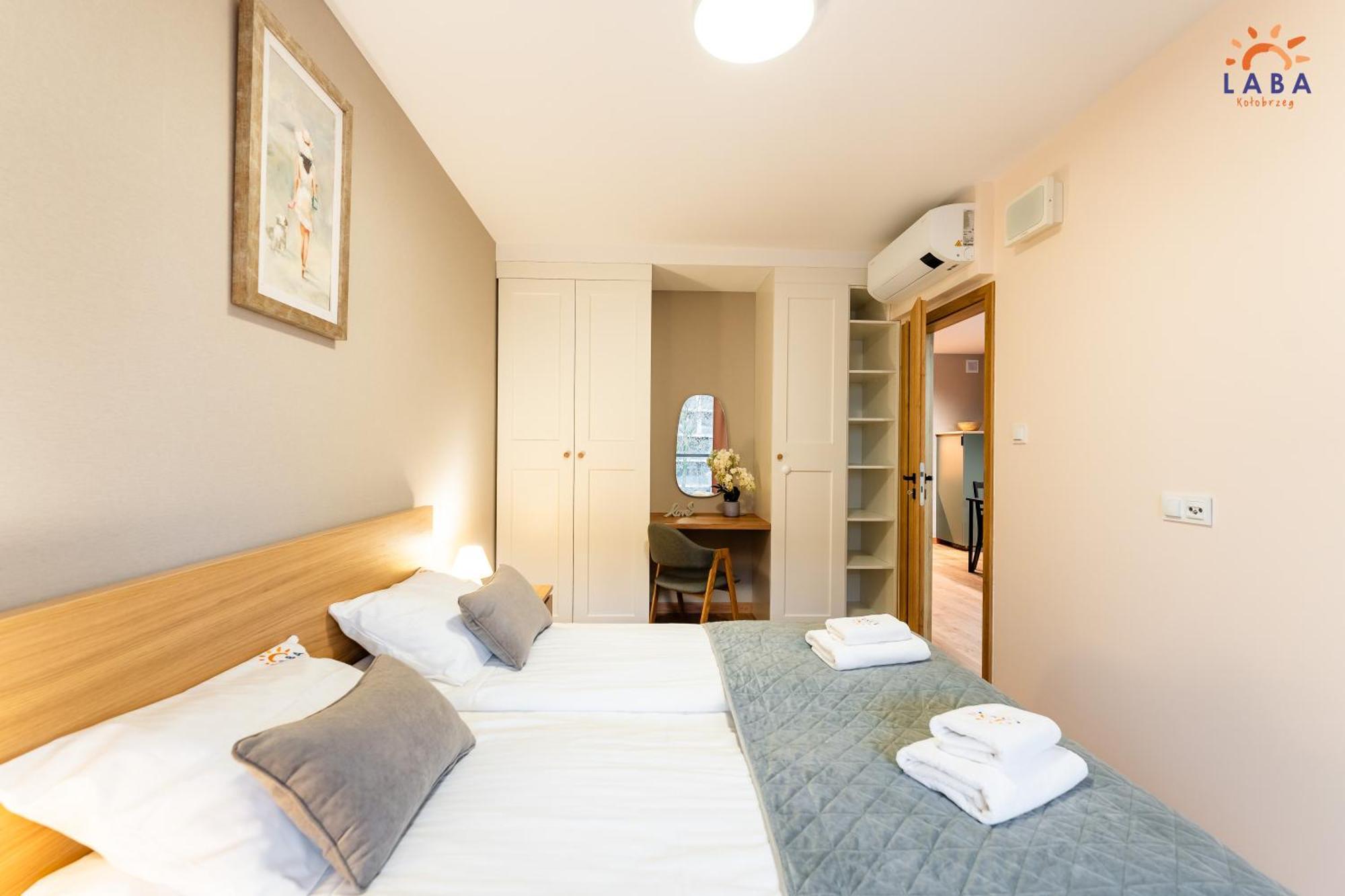 Laba Kolobrzeg Apartamenty Kasprowicza 20C Parking Basen Fitness Bawialnia W Cenie, Parkplatz Schwimmbad Fitness Spielzimmer Im Preis Luaran gambar