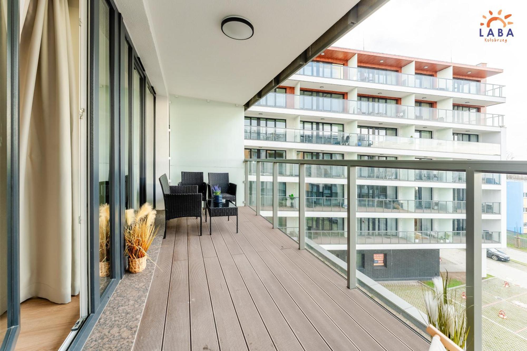 Laba Kolobrzeg Apartamenty Kasprowicza 20C Parking Basen Fitness Bawialnia W Cenie, Parkplatz Schwimmbad Fitness Spielzimmer Im Preis Luaran gambar