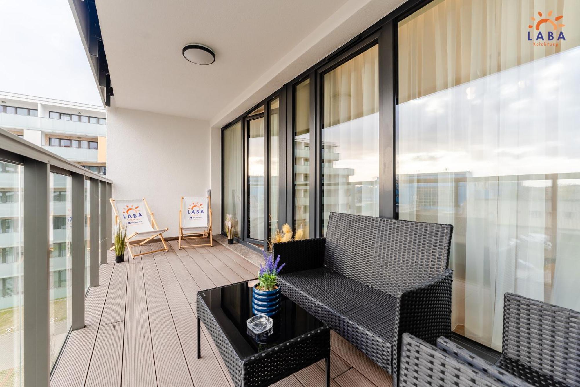 Laba Kolobrzeg Apartamenty Kasprowicza 20C Parking Basen Fitness Bawialnia W Cenie, Parkplatz Schwimmbad Fitness Spielzimmer Im Preis Luaran gambar