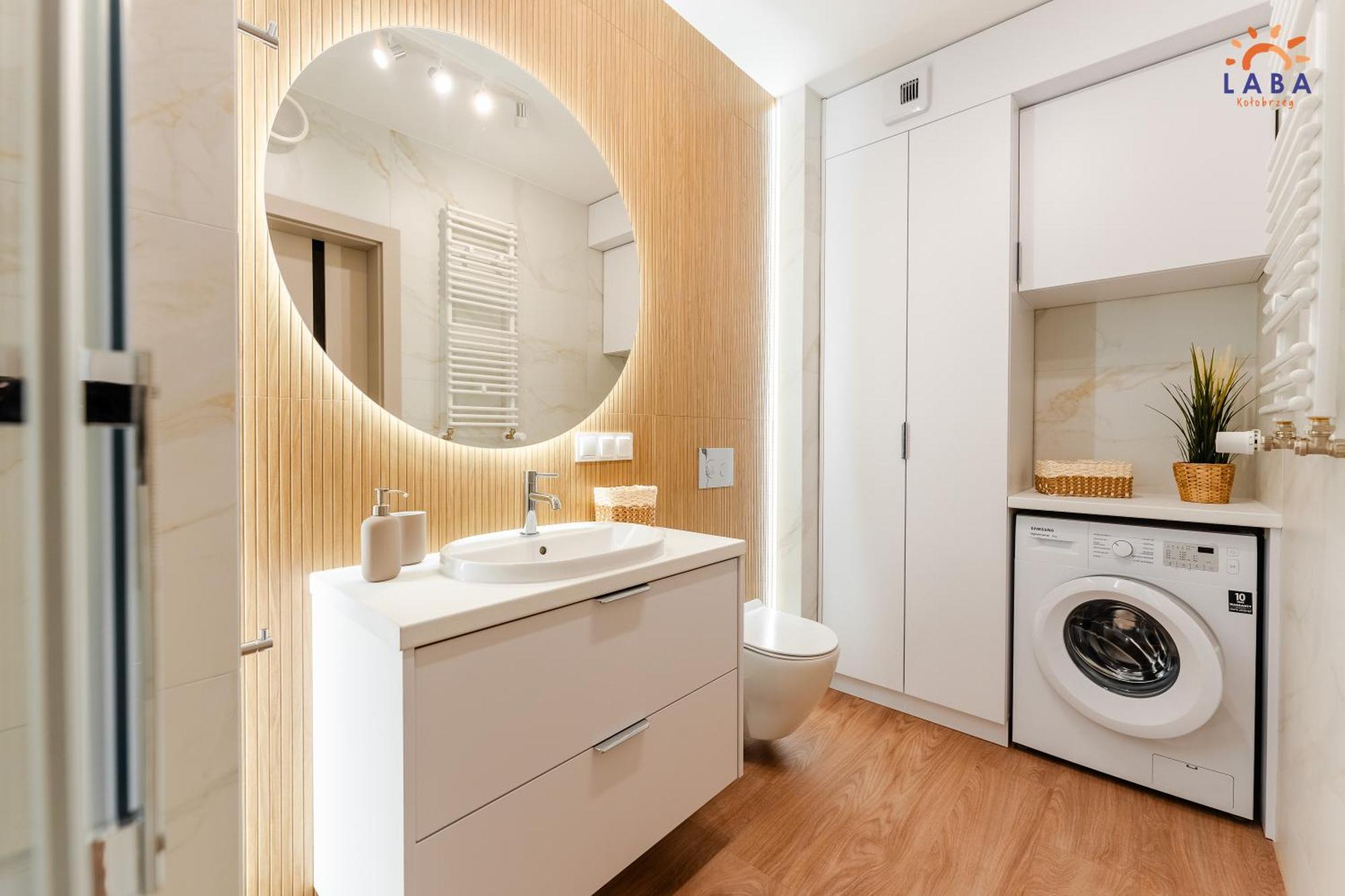 Laba Kolobrzeg Apartamenty Kasprowicza 20C Parking Basen Fitness Bawialnia W Cenie, Parkplatz Schwimmbad Fitness Spielzimmer Im Preis Luaran gambar
