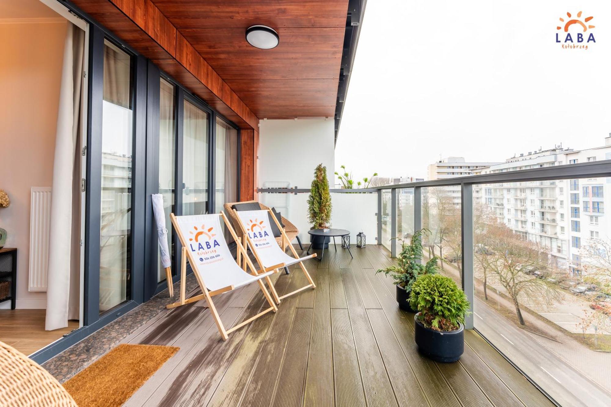 Laba Kolobrzeg Apartamenty Kasprowicza 20C Parking Basen Fitness Bawialnia W Cenie, Parkplatz Schwimmbad Fitness Spielzimmer Im Preis Luaran gambar