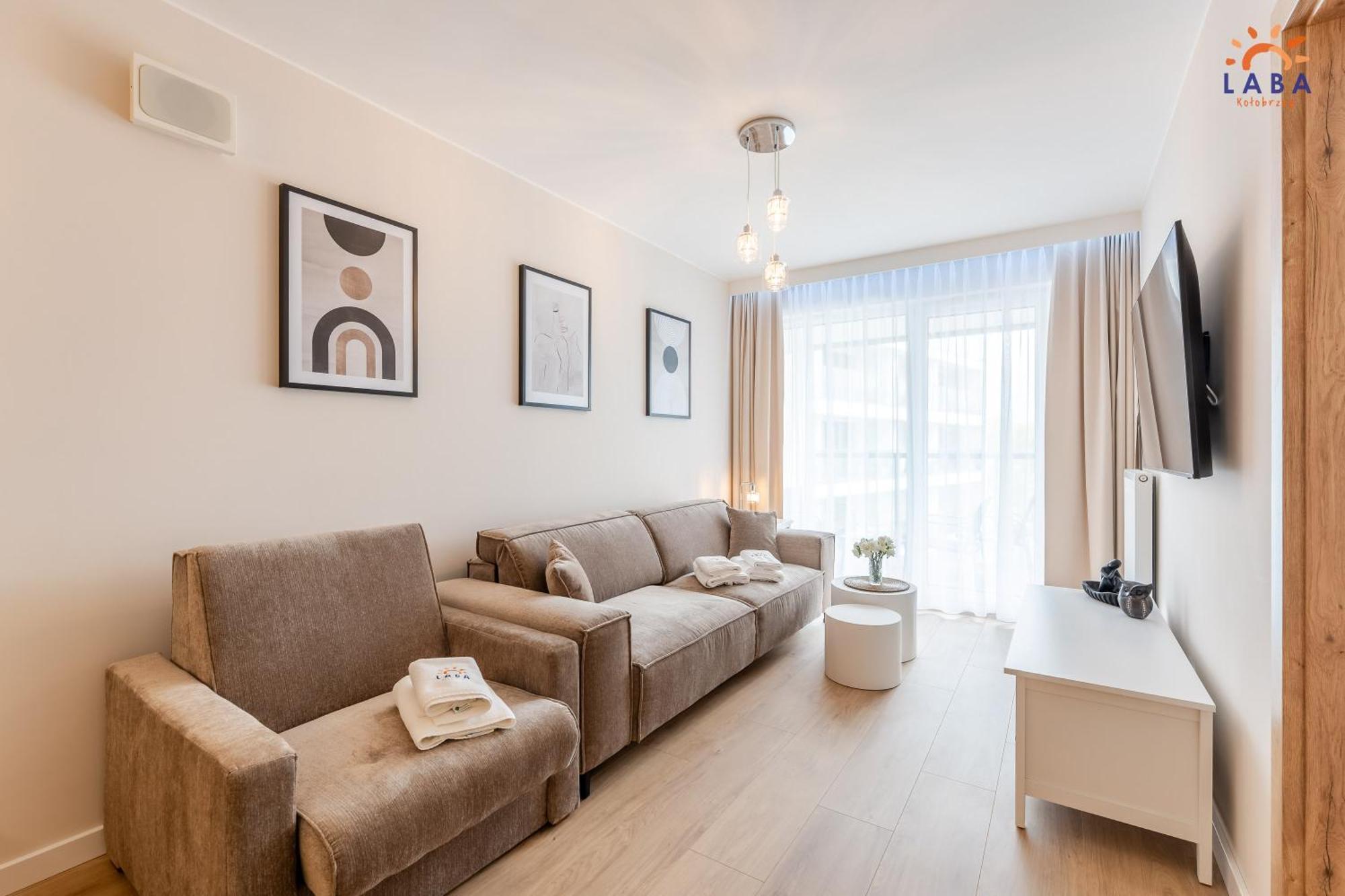 Laba Kolobrzeg Apartamenty Kasprowicza 20C Parking Basen Fitness Bawialnia W Cenie, Parkplatz Schwimmbad Fitness Spielzimmer Im Preis Luaran gambar