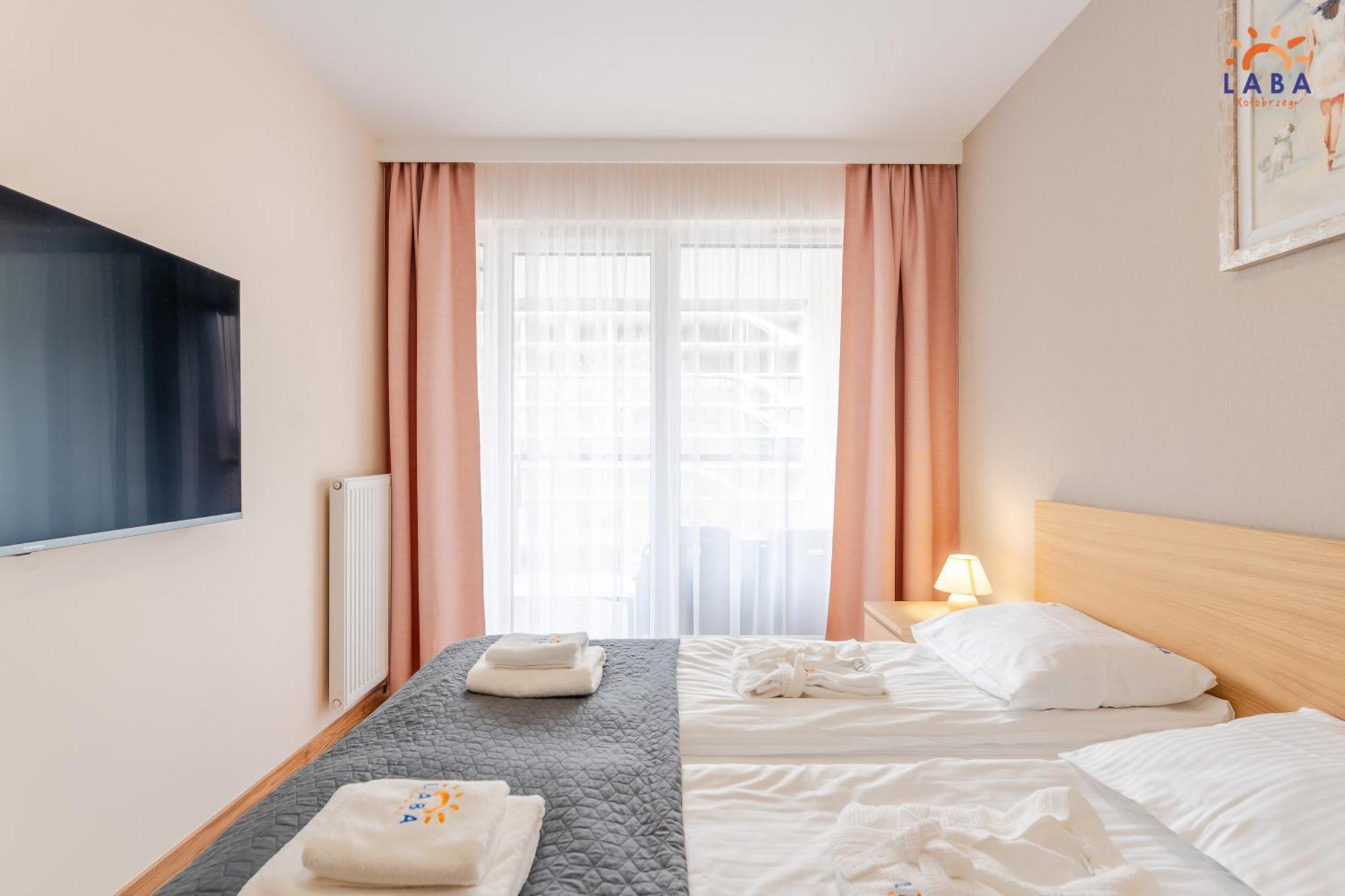 Laba Kolobrzeg Apartamenty Kasprowicza 20C Parking Basen Fitness Bawialnia W Cenie, Parkplatz Schwimmbad Fitness Spielzimmer Im Preis Luaran gambar
