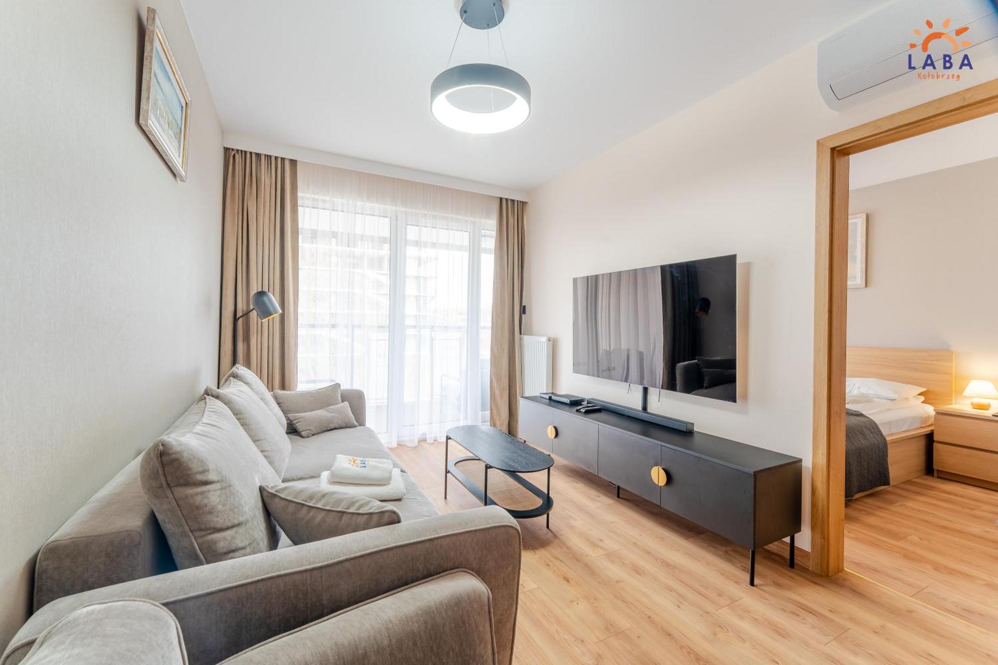 Laba Kolobrzeg Apartamenty Kasprowicza 20C Parking Basen Fitness Bawialnia W Cenie, Parkplatz Schwimmbad Fitness Spielzimmer Im Preis Luaran gambar